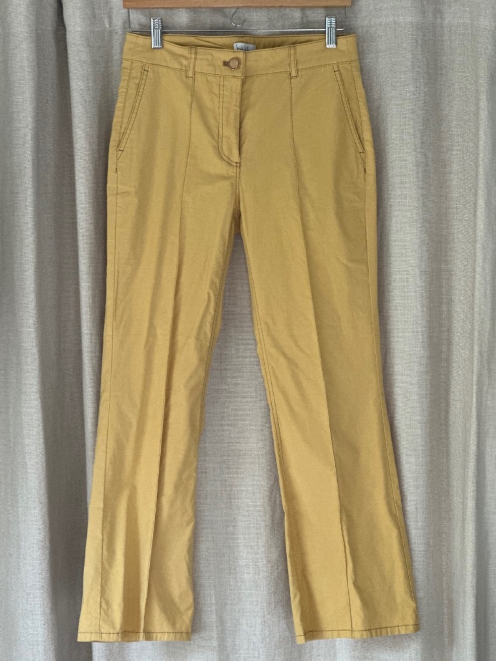 Adorable Nicole Miller Mustard Color Pants!  So CUTE.